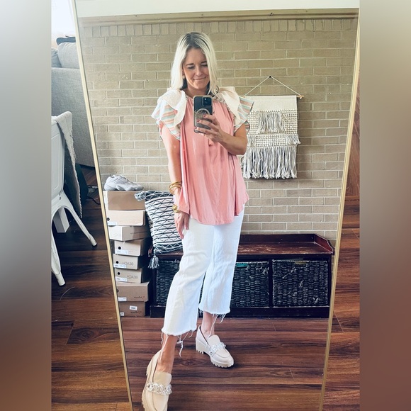 DAVI & DANI Tops - Davi & Dani Pink Ruffle Sleeve Top